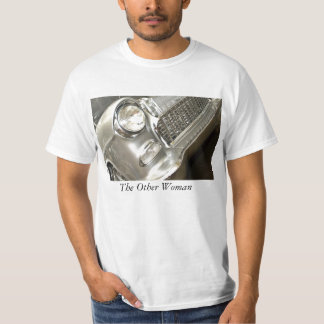 古いChevyの前部グリル Tシャツ