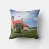 古いMackinacポイント灯台橋 クッション (裏面)