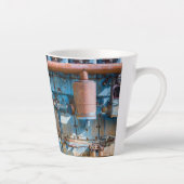 古くて錆びたアトラス帝国ディーゼルエンジンInde カフェラテマグ (右)