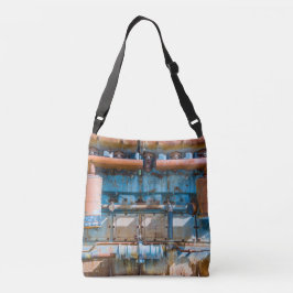 古くて錆びたアトラス帝国ディーゼルエンジンInde クロスボディバッグ