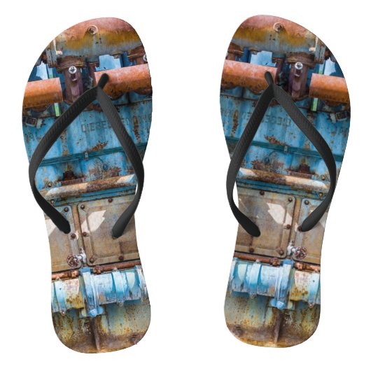 古くて錆びたアトラス帝国ディーゼルエンジンInde ビーチサンダル (ソール)
