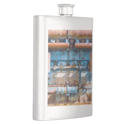 古くて錆びたアトラス帝国ディーゼルエンジンInde フラスク (右)