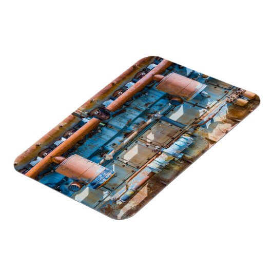 古くて錆びたアトラス帝国ディーゼルエンジンInde マグネット (左側)