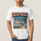 古くて錆びたアトラス帝国ディーゼルエンジンInde Tシャツ (正面)