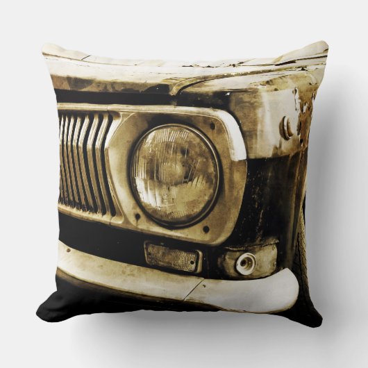 古くクラシックな車のヘッドライト#2 クッション (正面)
