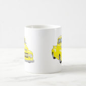古く黄色いトラック コーヒーマグカップ (中央)