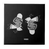 古代のハチ絵を描は タイル (正面)