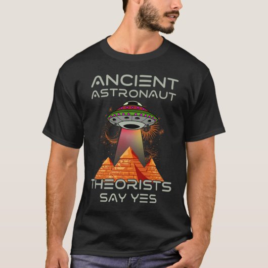 古代の宇宙飛行士の快適な言うYes-エイリアンエジプト Tシャツ (正面)