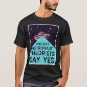 古代の宇宙飛行士の快適なYesエイリアンヘッドTh Tシャツ (正面)