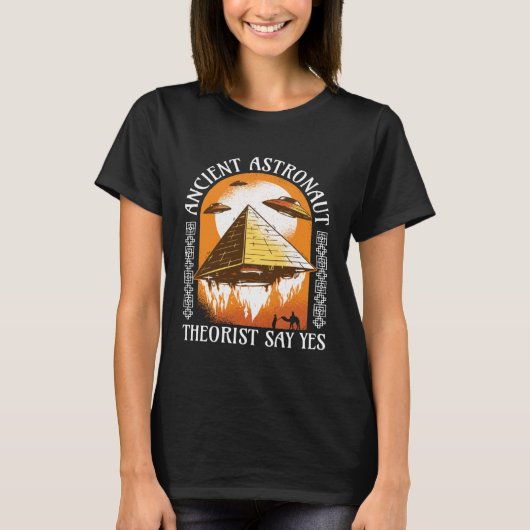 古代の宇宙飛行士の理論家はエジプトYesと言う Tシャツ (正面)