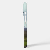 古代の石の前でポーズをとるケルト人の女性 Case-Mate iPhoneケース (裏面 / 左)