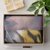 古代の虎が王国を調査 – 紫の花 薄葉紙 (ギフト)