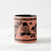 古代の蜂や花が珊瑚の塊の上に ツートーンマグカップ (中央)