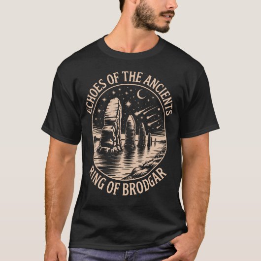 古代の響き ブロドガー・リング 神話の遺跡 Tシャツ (正面)