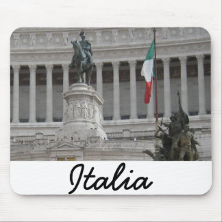 古代イタリアンローマの遺跡の隣の国旗 マウスパッド