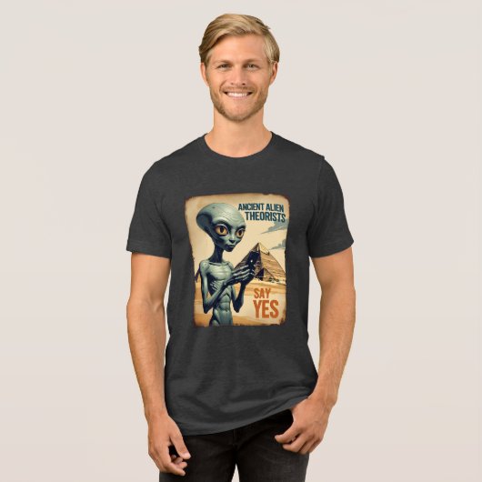 古代エイリアンピラミッドの歴史 トライブレンドTシャツ (正面全面)