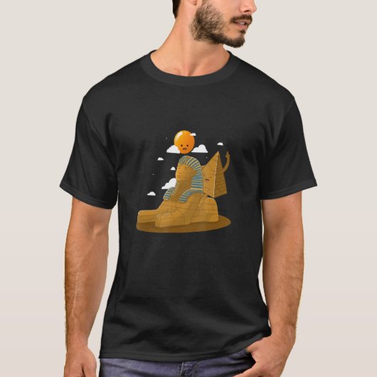 古代エジプトのピラミッドとスフィンクス Tシャツ (正面)