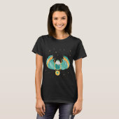 古代エジプトの祝福のスカラベ Tシャツ (正面フル)