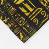 古代エジプトの絵文字金ゴールドと黒い色 フリースブランケット (角)