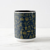 古代エジプト文字のパターンが繰り返される ツートーンマグカップ (中央)
