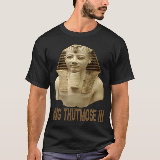 古代エジプトXmの栄光の王Thutmose IIIファラオ Tシャツ (正面)