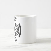 古代ケルト十字架の組紐模様 ファインアート コーヒーマグカップ (中央)