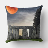 古代ストーンヘンジ&神秘的な赤い満月 クッション (裏面)
