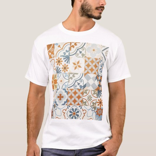 古代タイル:テクスチャ付き背景パターン Tシャツ (正面)