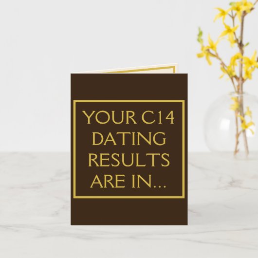 古代冗談のハッピーバースデーに日付を記入するC14 カード (黄色い花)