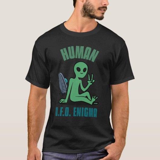 古典的なUFOの謎 Tシャツ (正面)