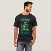 古典的なUFOの謎 Tシャツ (正面フル)