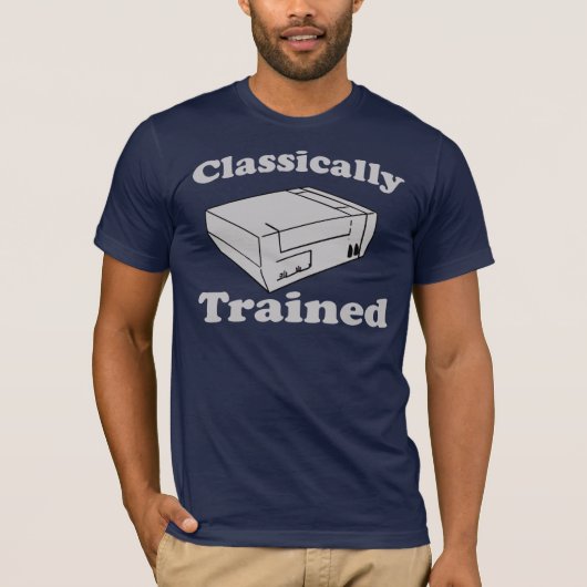 古典的に訓練された Tシャツ (正面)