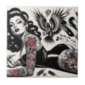 古学校の入れ墨をした少女 タイル (正面)