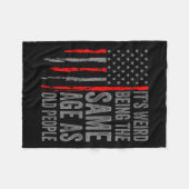 古風変わり老アメリカと同じ年だ フリースブランケット (正面(横))