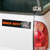 叫び声を上げるバンパー・キャット バンパーステッカー (トラック上)