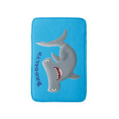 可愛いおもしろいハンマーヘッドシャーク漫画 バスマット (正面縦)