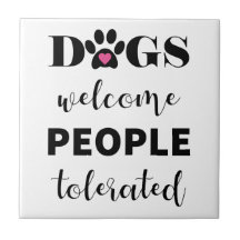 可愛いおもしろい引用文犬が大目に見る