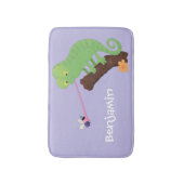 可愛いおもしろい緑のハッピーカメレオン バスマット (正面縦)