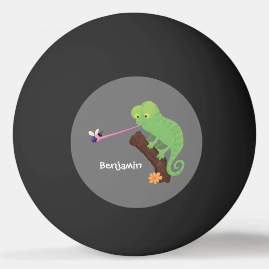 可愛いおもしろい緑のハッピーカメレオン 卓球ボール (正面)