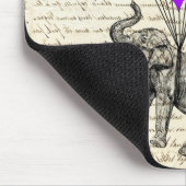 可愛いおもしろい象とハートの風船 マウスパッド (コーナー)