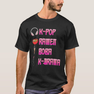 可愛いかわいいKポップ・アートのラーメンボバブルティーKドラマLo Tシャツ