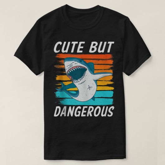 可愛いが危険なサメ Tシャツ (デザイン正面)