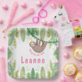 可愛いすごいナマケモノの女の子の誕生日 ペーパープレート (パーティー)