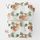 可愛いぶら下がったナマケモノの逆さ水彩柄 ラッピングペーパーシート (インサイチュ)