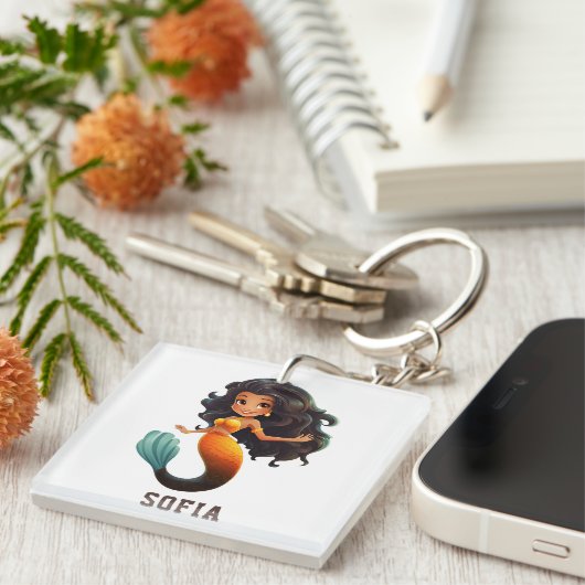 可愛いアフリカ人魚の女の子 – 名前をカスタムするアフロキッズ キーホルダー (正面右)