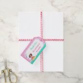 可愛いアフリカ系アメリカ人ガールベーキング誕生日パーティー ギフトタグ (より糸付き)