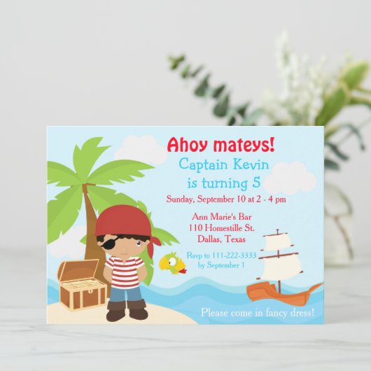 可愛いアフリカ系アメリカ人海賊少年バースデーパーティー 招待状 (スタンド正面)