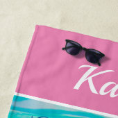 可愛いアルパカ赤いメガネのパーソナライズ名メッセージ ビーチタオル (インサイチュ)