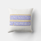 可愛いアートワークデザイン「BE THE SOLUTION」について買 クッション (裏面)