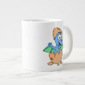 可愛いイラストレーションのベビーPterodactylハッチング。 ジャンボコーヒーマグカップ (正面右)